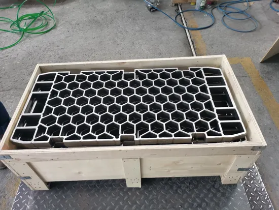 Cast Base Tray, The Intermediate Grid, Column, Spacer Tube 